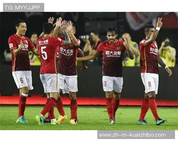 鹿角鹿岛迎战恒大争夺冠军荣耀双方实力对决引发球迷热议